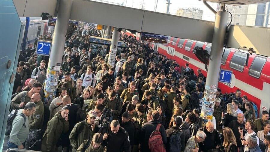 Движение поездов в Тель-Авиве приостановлено на два часа из-за инцидента на ж/д мосту