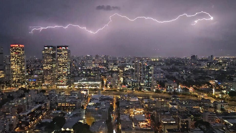 Шторм «Байрон» достигает пика: значительные осадки и усиление предупреждений в Израиле