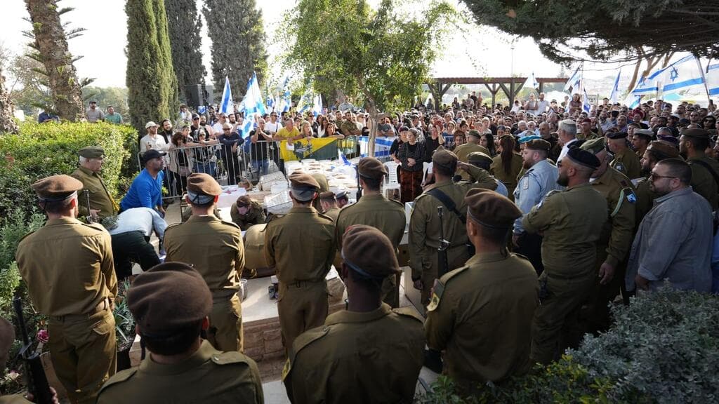 הלווייתו של סמ"ר שליו יצחק סיגרון ז"ל בשדרות