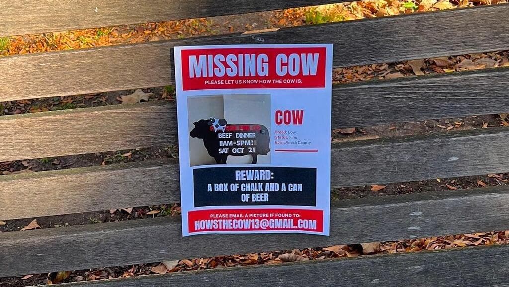 פוסטר שתלו אחוות סטודנטים באוניברסיטת פנסילבניה