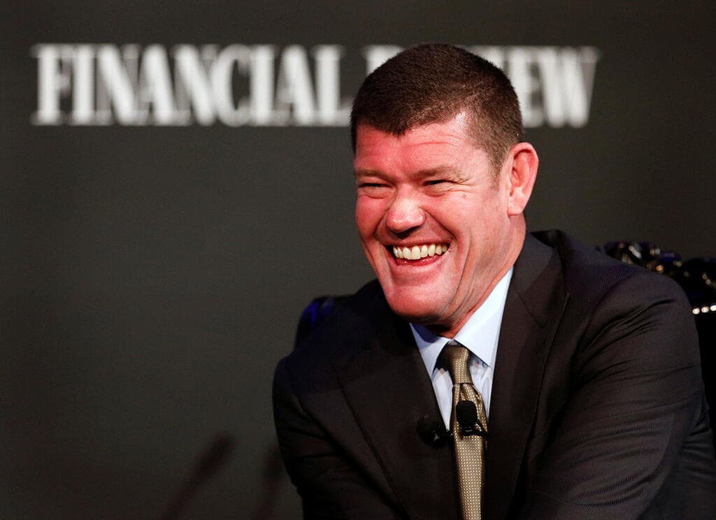 ג'יימס פאקר. "תמהוני?"