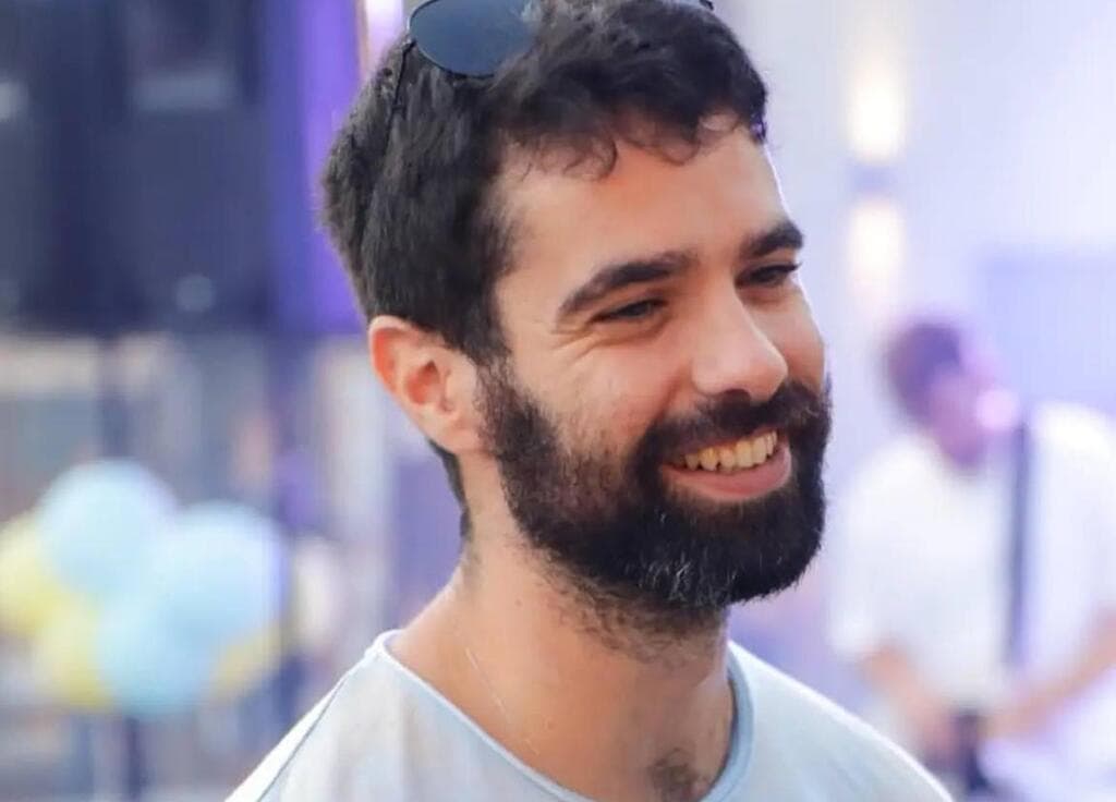 סרן במיל׳ שגיא גולן ז״ל נפל בעת קרב ב קיבוץ בארי