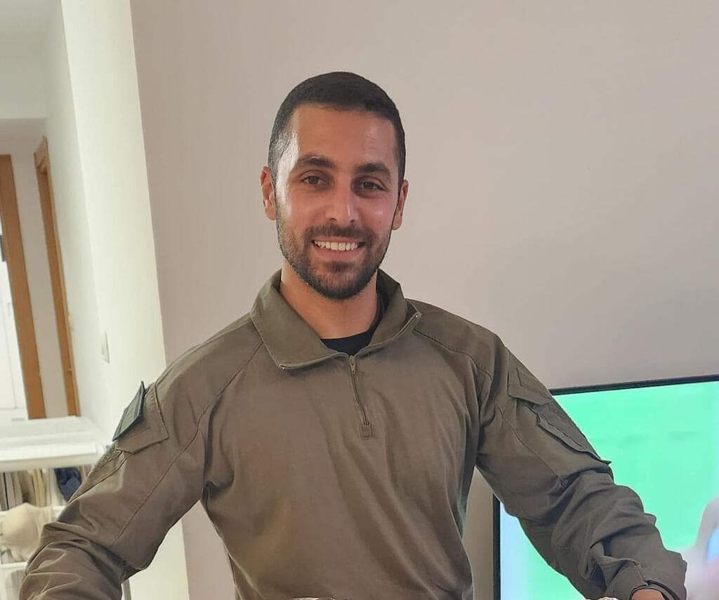 רס"ר במיל' נדב יששכר פרחי (צילום: דובר צה"ל) רס"ר במיל' נדב יששכר פרחי