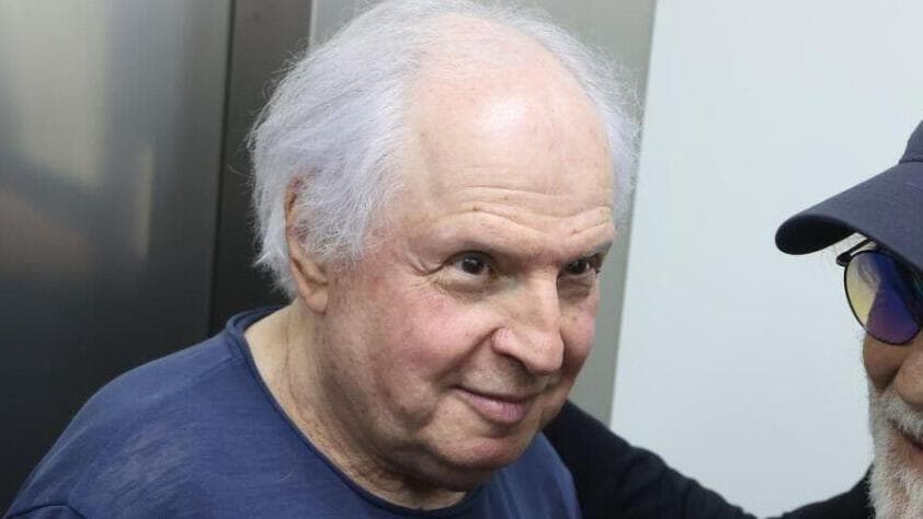 שאול אלוביץ' בדיון בנושא תביעתו מנדלבליט נגד חברת החדשות ואפי נווה בדרישה למנוע שידור הקלטות נוספות משיחות השניים בבהימ"ש המחוזי בת"א