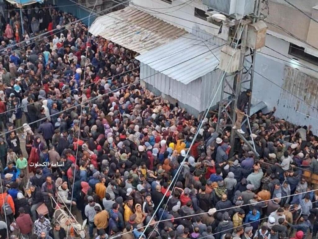 תורים לקבלת לחם ברצועת עזה