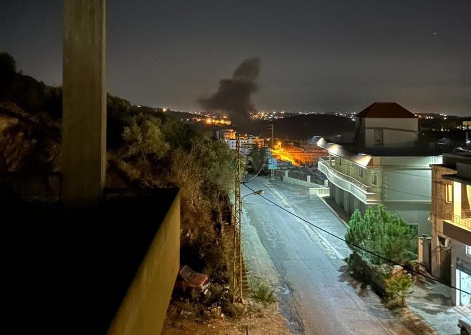 תיעוד ערבי מתקיפות בכפר ג'באע באזור א-נבטיה שבדרום לבנון
