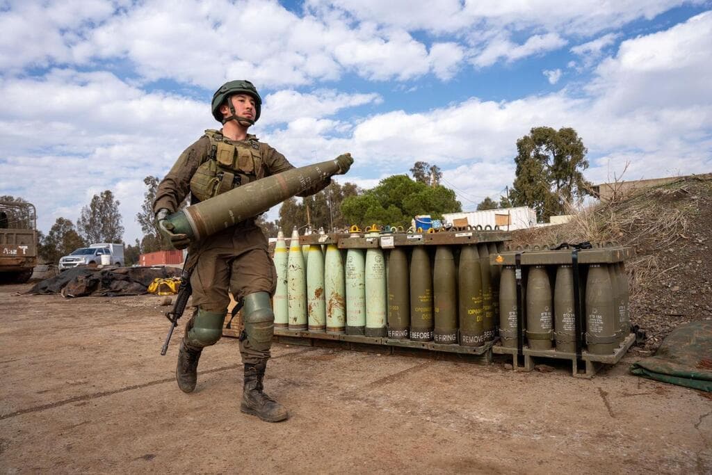 תגבור כוחות אוויריים וקרקעיים בגזרת רמת הגולן בעקבות התפתחויות הלחימה הפנימית בסוריה