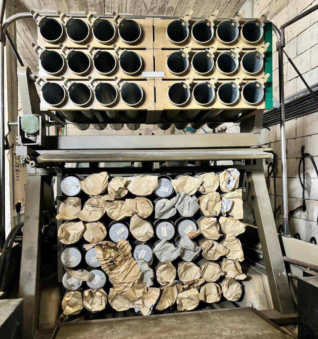 צילום: דובר צה"ל פועלים להסרת איום חיזבאללה במרחב: תיעוד של אמצעי הלחימה שמצאו כוחות חטיבה 7 בדרום לבנון