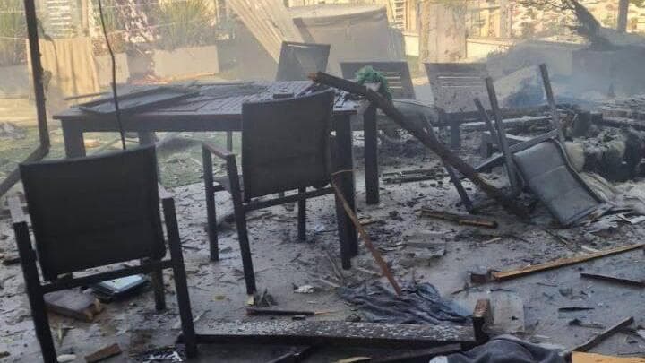 הנזק במרפסת ביבנה הפגיעה ביבנה