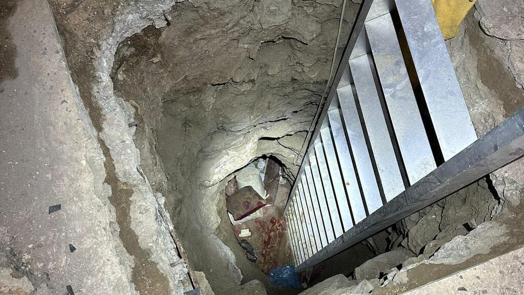 פירים ואמצעי לחימה שאותרו על ידי לוחמי חטיבת 188 בדרום לבנון