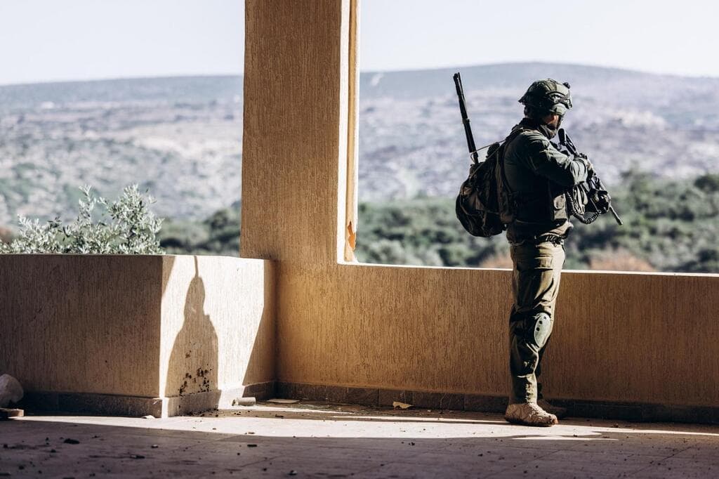 אמצעי הלחימה שאותרו על-ידי הכוחות (צילום: דובר צה"ל) אמצעי הלחימה שאותרו על-ידי הכוחות