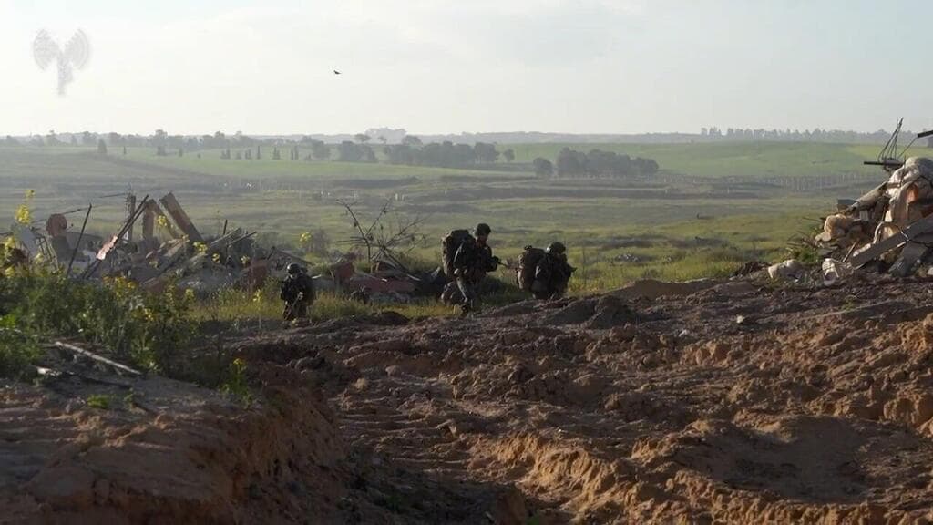 תיעוד מפעילות כוחות אוגדה 252 במרכז הרצועה