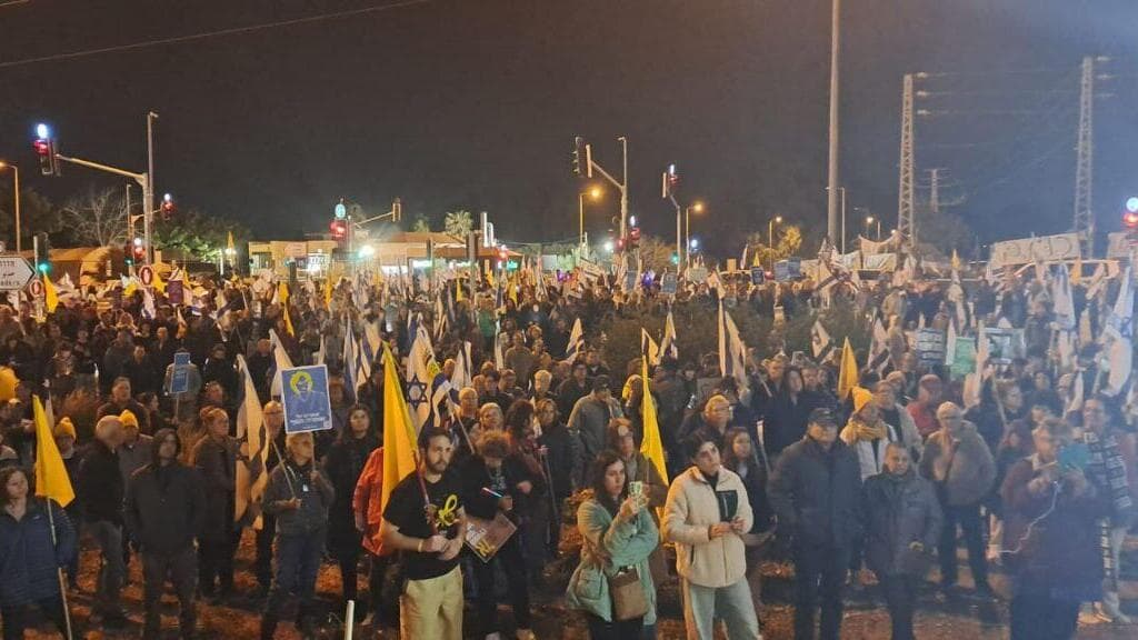 ההפגנה בצומת כרכור הפגנה בצומת כרכור על כביש 65