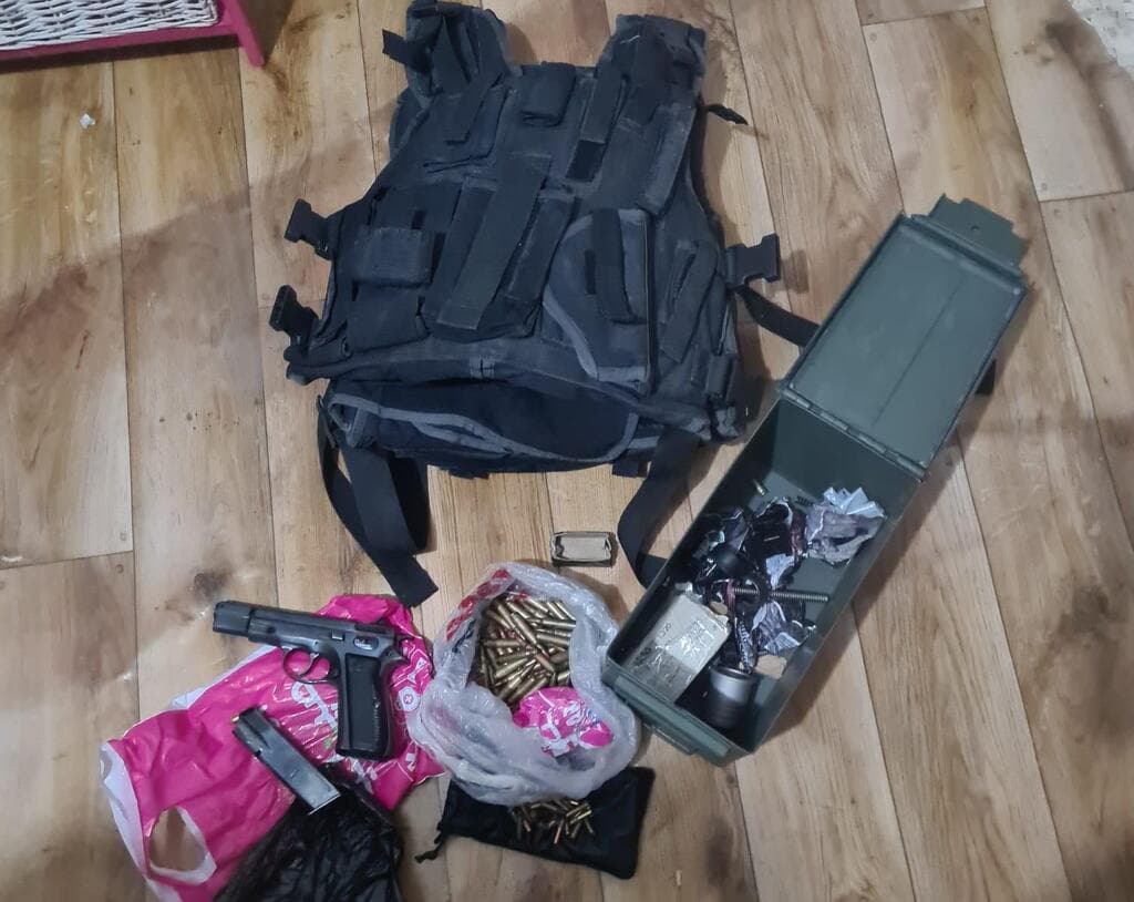 אמצעי לחימה שאותרו ברחבי יהודה ושומרון על ידי כוחות שב״כ, צה"ל ומשטרה במהלך פעילות לסיכול טרור