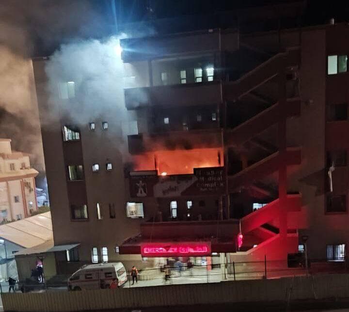 תקיפה בבניין החירום במתחם הרפואי נאסר בעיר חאן יונס מדרום לרצועת עזה