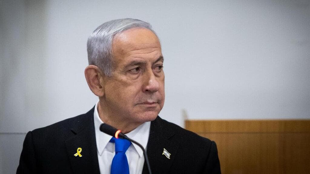צילום: חיים גולדברג נתניהו נכנס לדיון החקירה הנגדית