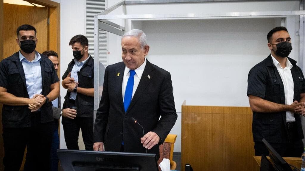 "לא היה מה לחדש את הקשר, כי לא היה קשר". נתניהו (צילום: חיים גולדברג) נתניהו נכנס לדיון החקירה הנגדית