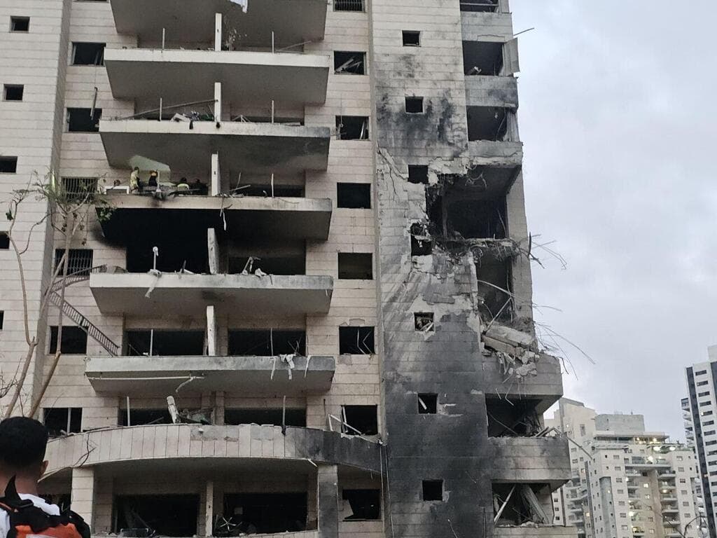 זירת הפגיעה בפתח תקווה