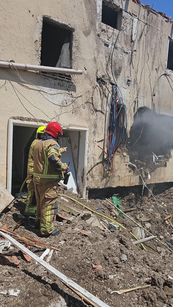 פגיעת כטב"ם ששוגר מאיראן בבניין דירות בבית שאן