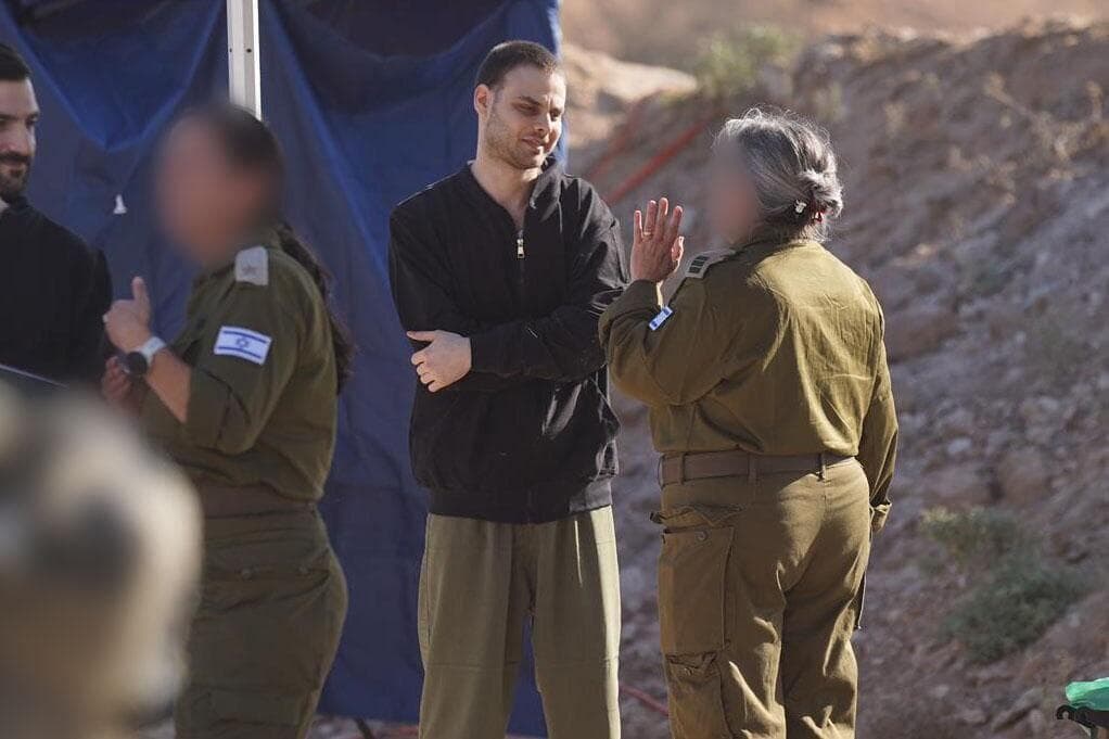  אלון אהל ב רעים עם כוחות צה"ל