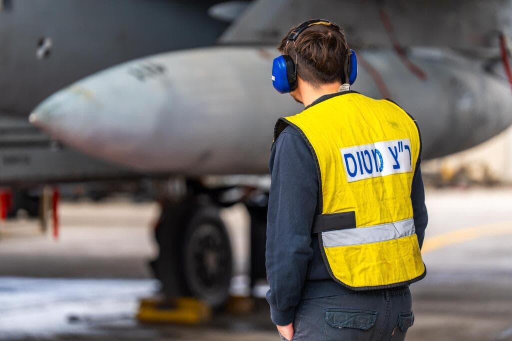 תיעוד מהכנת כוחות חיל האוויר לתקיפה באיראן