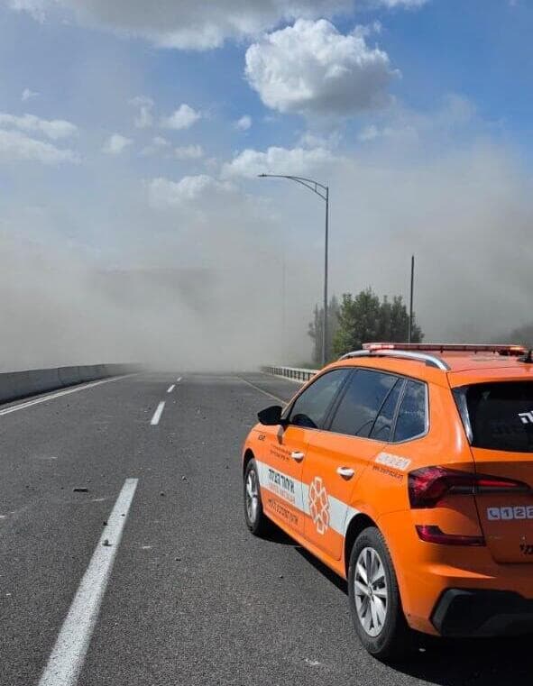 נפילה בכביש 38