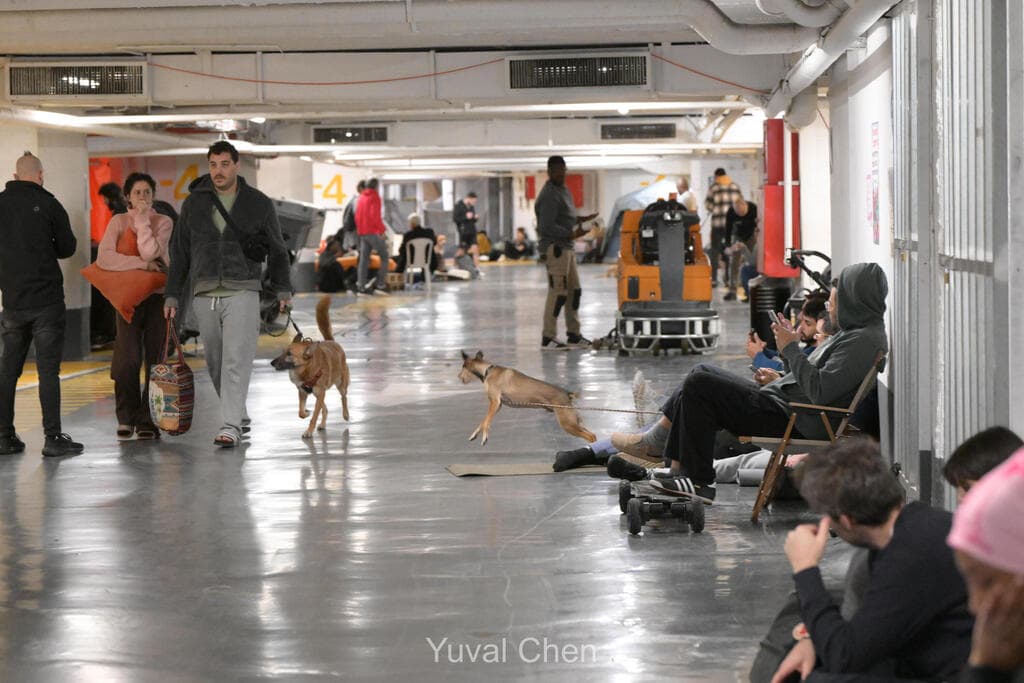 חניון בדיזנגוף סנטר בתל אביב משמש כמרחב מוגן