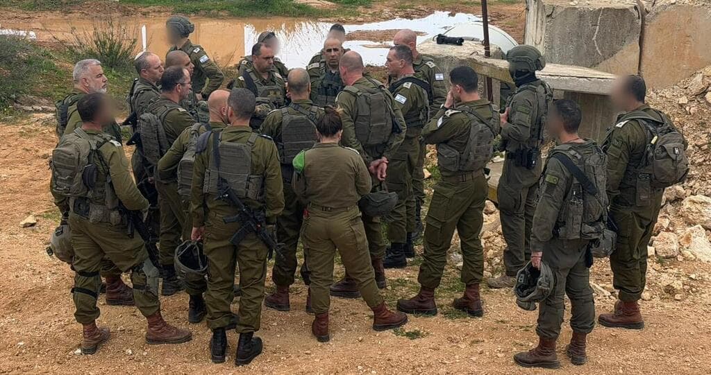 הרמטכ״ל, רב-אלוף אייל זמיר, בהערכת מצב בפיקוד הצפון