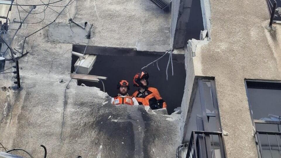 זירת הפגיעה בבני ברק (צילום: איחוד והצלה) זירת הפגיעה בבני ברק