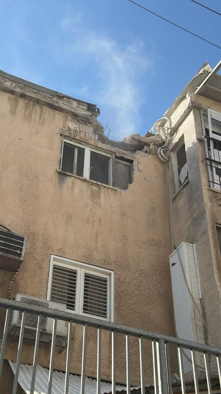 תיעוד: זירת הפגיעה בבני ברק (צילום: לפי סעיף 27א לחוק זכויות יוצרים) זירת הפגיעה בבני ברק