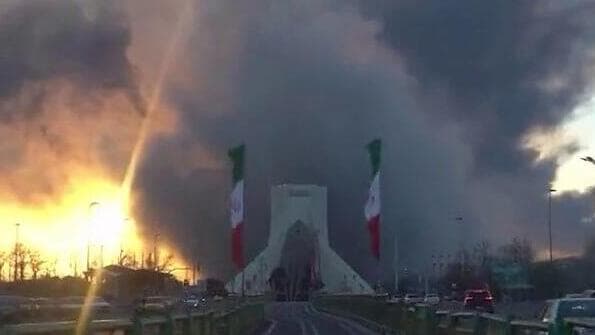 כיכר אזאדי בטהרן