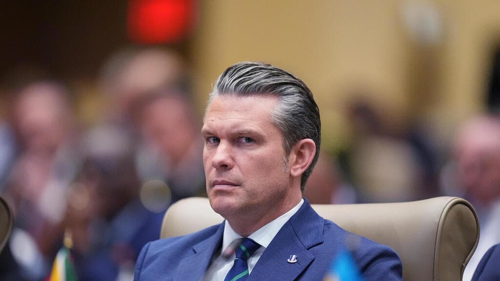 מזכיר ההגנה של ארצות הברית פיט הגסת'