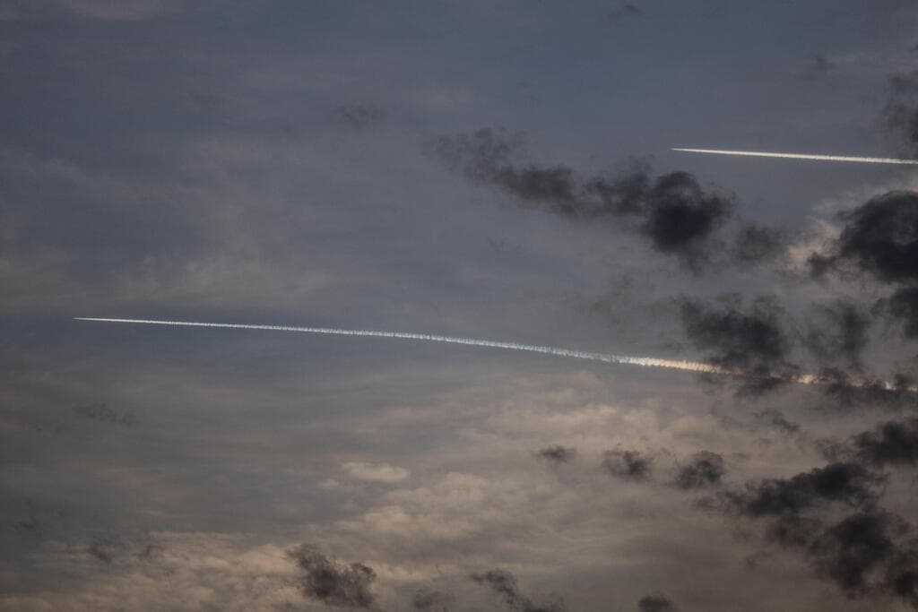 מטוס קרב ישראלי מעל שמי ביירות לבנון
