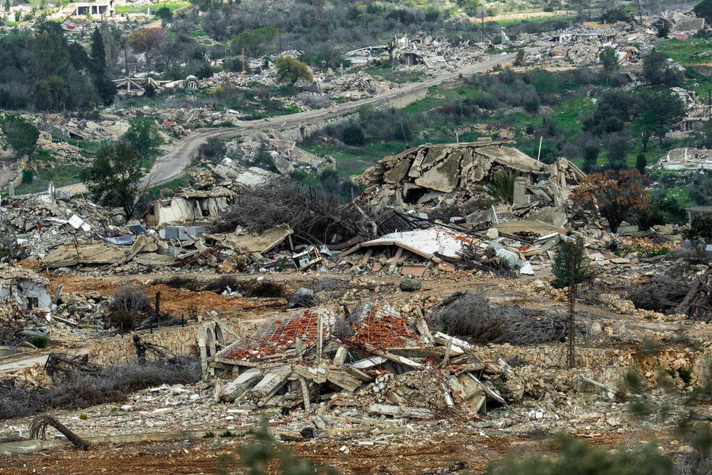 הרס בצידו הלבנוני של הגבול