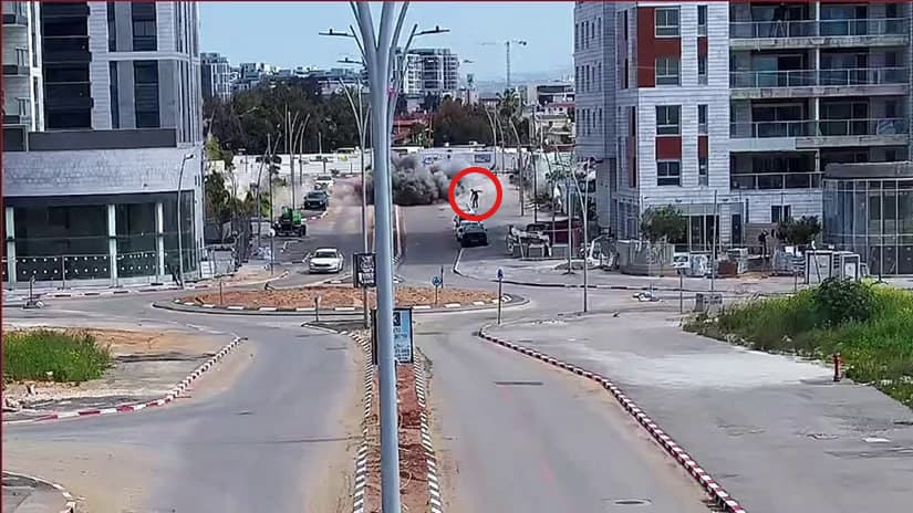 צילום: שימוש לפי סעיף 27א בחוק זכויות יוצרים תיעוד רגעי הפגיעה הישירה בשכונת מגורים באור יהודה