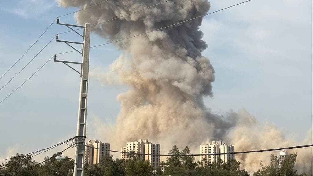 תקיפות בבושהר, ארכיון תקיפות בבושהר - מבצע שאגת הארי