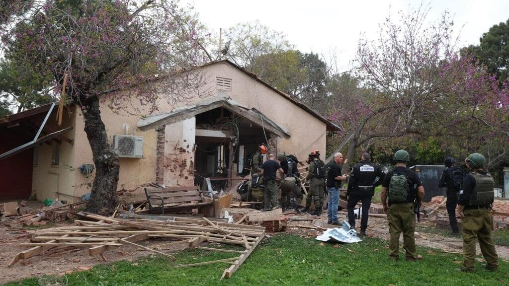 פגיעה בקיבוץ כברי 