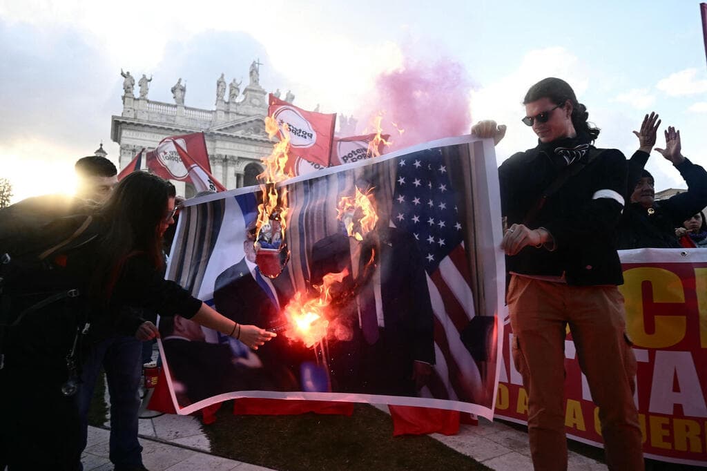 הפגנה נגד ישראל וארה"ב ונגד המלחמה ב איראן ב רומא איטליה