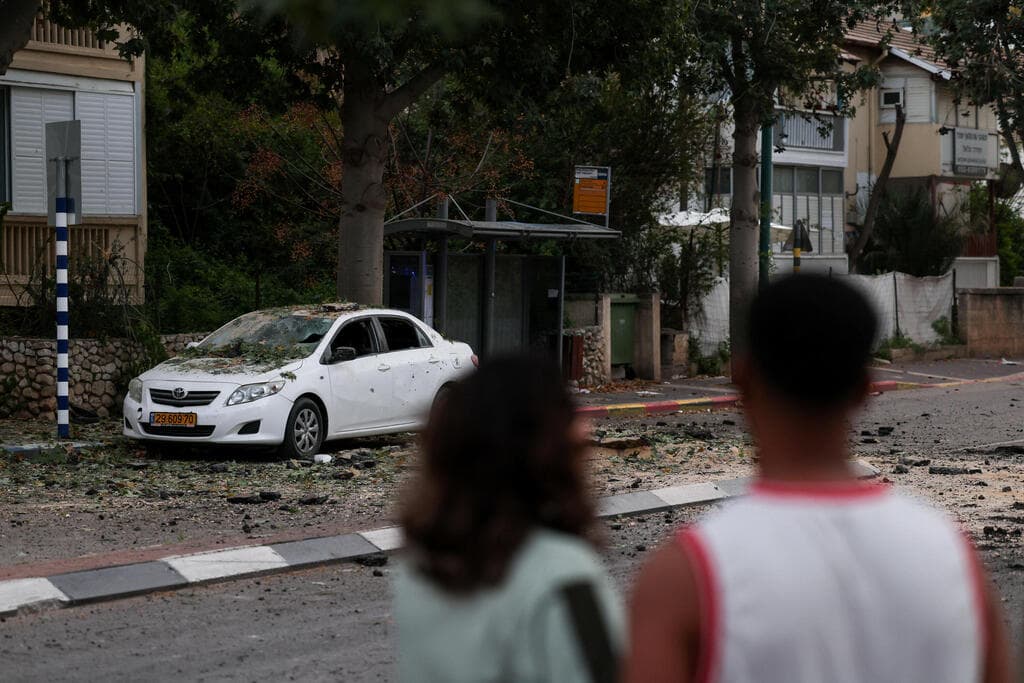 פגיעה ישירה בנס ציונה