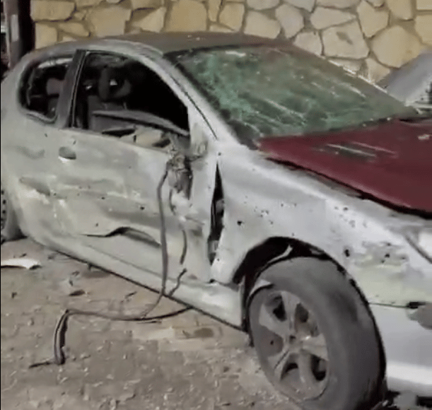 רכב שנפגע בזירת הנפילה באזור חצור הגלילית זירת נפילה בגליל העליון