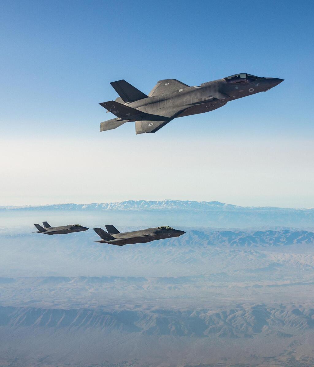 צילום: דובר צה"ל מטוסי ה׳אדיר’ בדרך לתקיפה באיראן