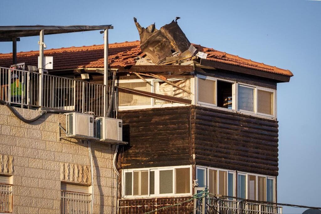 צילום: שלו שלום נפילה בבית בירושלים