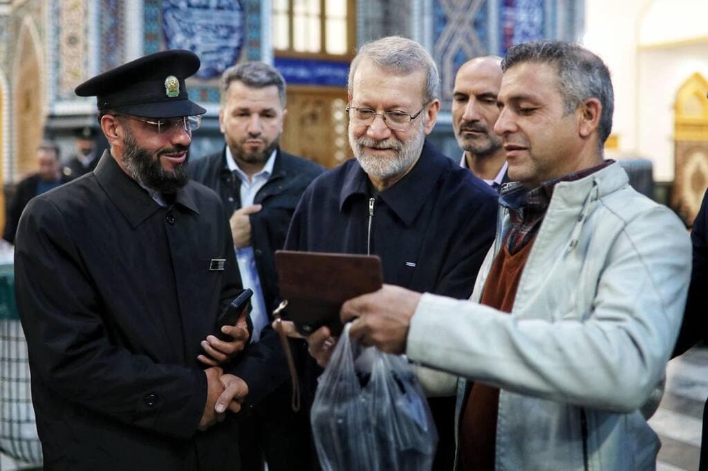 מנהיג המדינה בפועל, עד הבוקר. לריג'אני עלי לאריג'אני ראש המועצה לביטחון לאומי של איראן חוסל