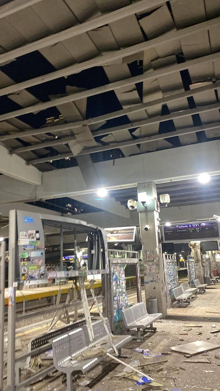 הזירה ברכבת סבידור (צילום: ליהיא גורדון) הזירה ברכבת סבידור