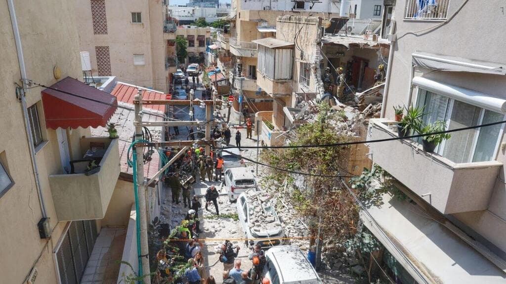 זירת הפגיעה בתל אביב