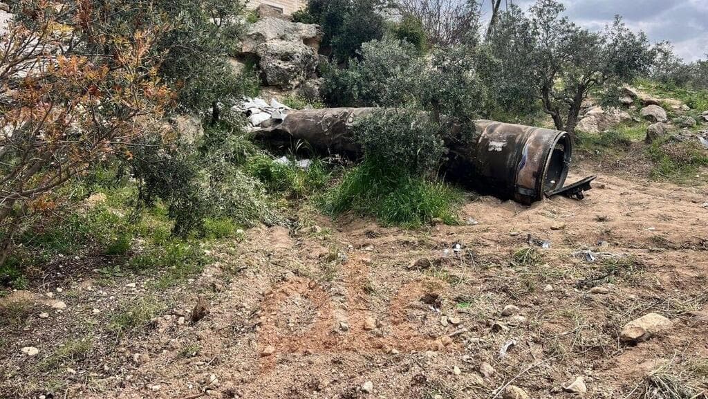 שריד מטיל איראני שיורט ונפל בכפר נובא