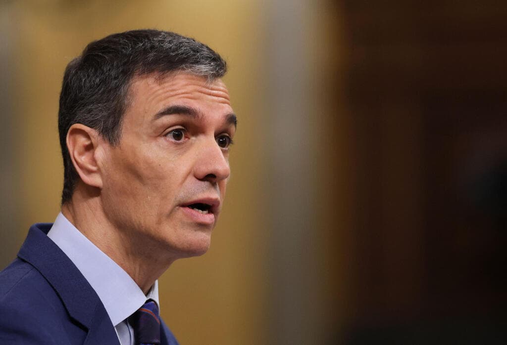 ראש ממשלת ספרד פדרו סנצ'ס נאום התנגדות ל מלחמה ב איראן פרלמנט