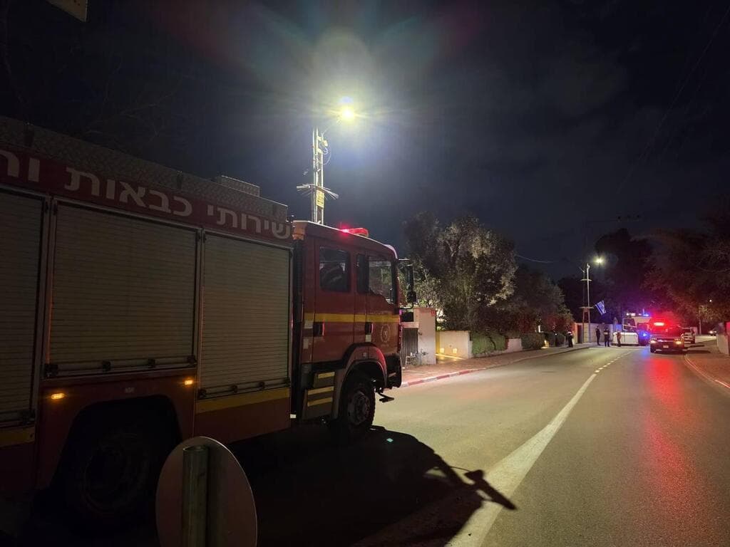 נפל של טיל מתפצל אותר בעליית גג בסביון