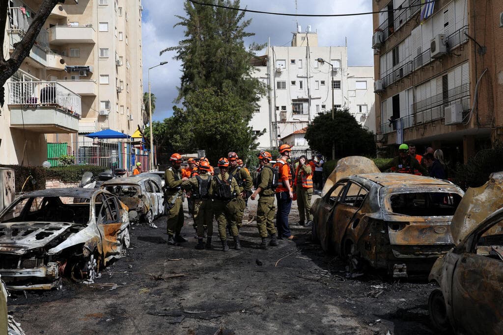 הרס בפתח תקווהכתוצאה מנפילת רסיס