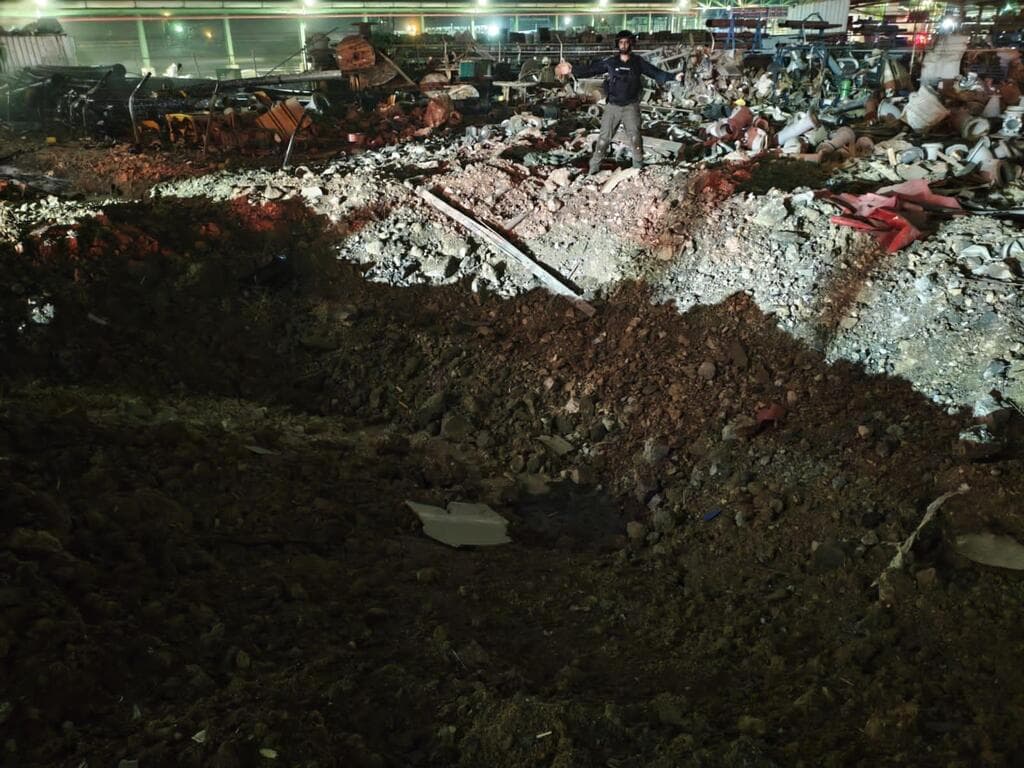זירת הפגיעה באזור התעשייה בנגב